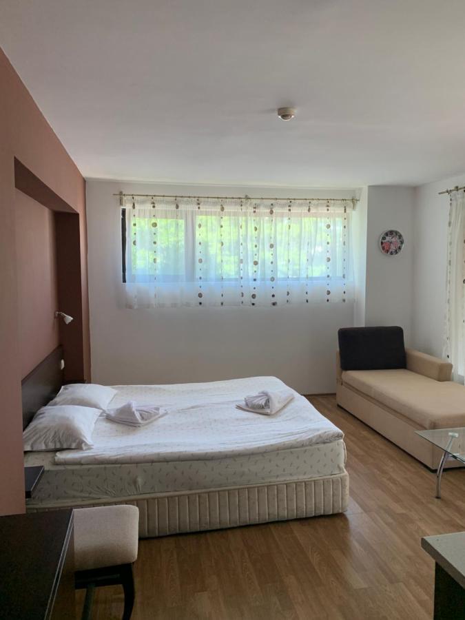 Къща За Гости Екстаси Primorsko Exterior foto